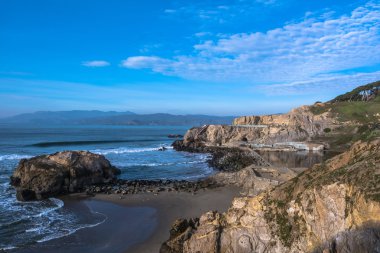 Kıyı boyunca Sutro banyoları, San Francisco