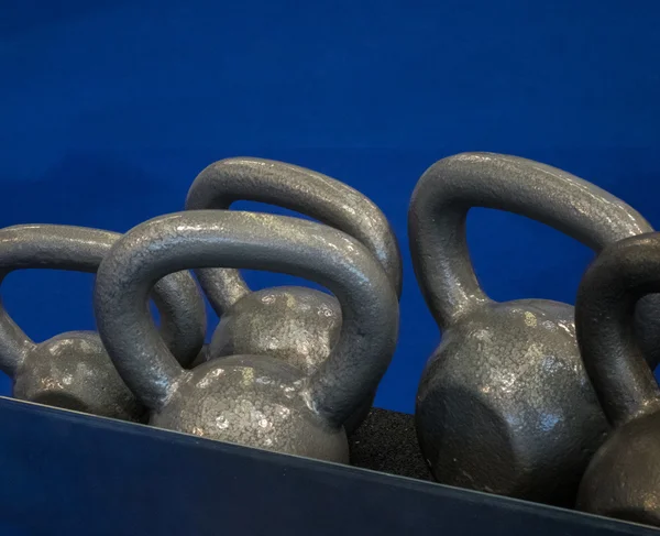 The dumbbells  in a fitness center — Stock Photo, Image