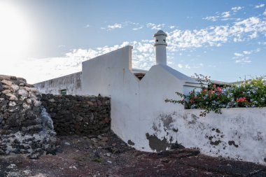 Lanzarote Adası, Kanarya Adaları 'nda güneş ışığında mimarlık .
