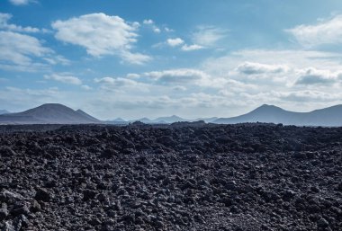 Lanzarote Adası, Kanarya Adaları 'ndaki Timanfaya Ulusal Parkı' nın volkanik manzarası