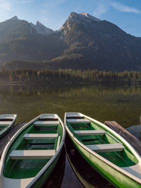Almanya, Bavyera 'daki Hintersee Gölü .