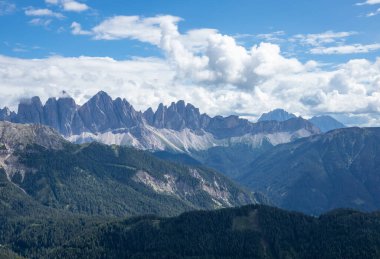 Güney Tyrol, İtalya 'daki Seiser Alm manzara manzarası .
