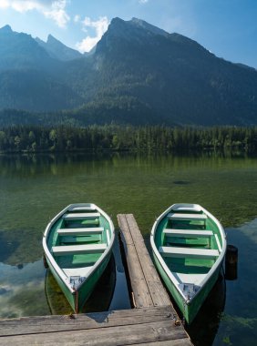 Almanya, Bavyera 'daki Hintersee Gölü .