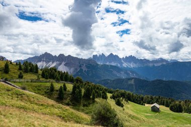 Güney Tyrol, İtalya 'daki Seiser Alm manzara manzarası .