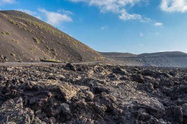 Lanzarote Adası, Kanarya Adaları 'ndaki Timanfaya Ulusal Parkı' nın volkanik manzarası