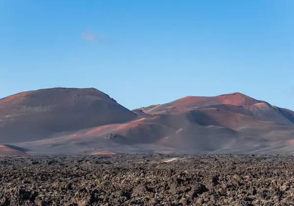 Lanzarote Adası, Kanarya Adaları 'ndaki Timanfaya Ulusal Parkı' nın volkanik manzarası