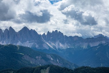 Güney Tyrol, İtalya 'daki Seiser Alm manzara manzarası .