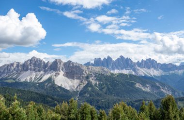 Güney Tyrol, İtalya 'daki Seiser Alm manzara manzarası .