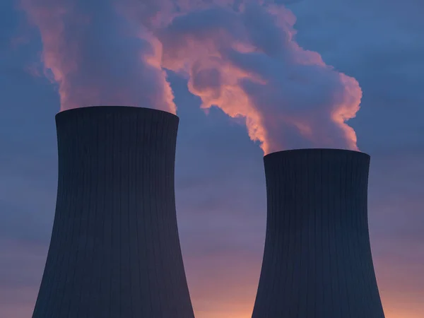 Central Nuclear Contra Céu Pôr Sol — Fotografia de Stock