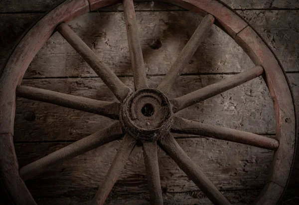 Old Vintage Cartwheel Antique Cart — Stock Photo, Image