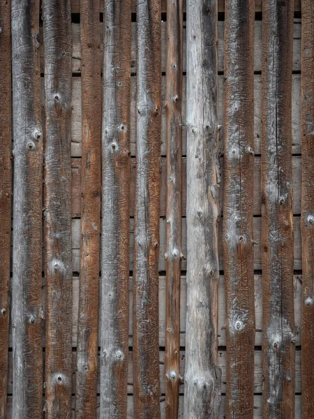 谷仓原木上的木墙 — 图库照片