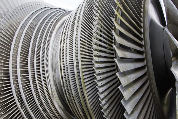 Turbina a vapor da central nuclear à luz do sol — Fotografia de Stock