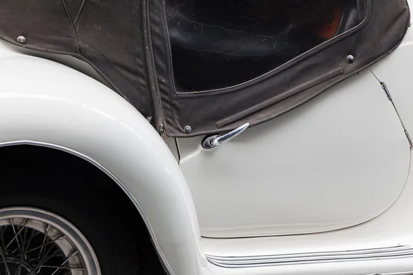 Eski ve tozlu cabriolet bir parçası — Stok fotoğraf