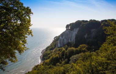 Rügen Adası Almanya'da buzlu