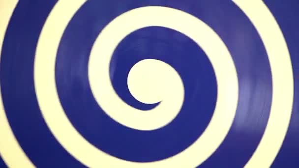 Hypnotic rotating blue spiral on white — Stock Video