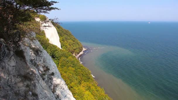 Klipporna på ön Rügen — Stockvideo