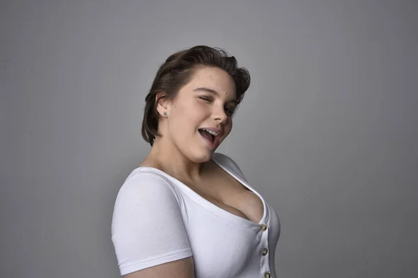 Close Portrait Young Sized Woman Short Brunette Hair Wearing White — 스톡 사진