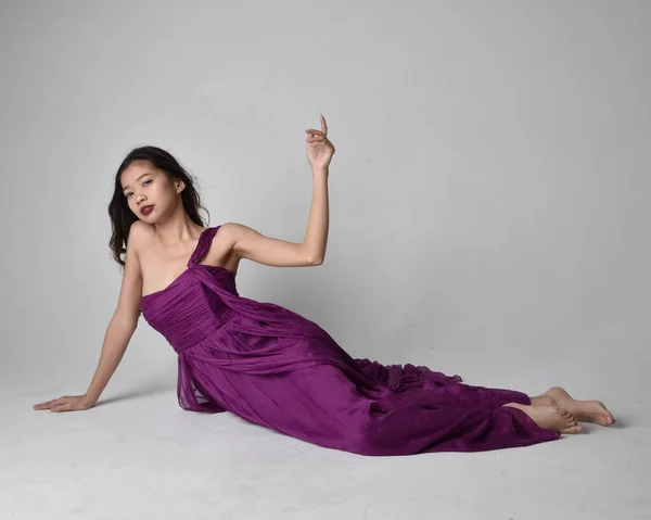Full Length Portrait Pretty Brunette Asian Girl Wearing Purple Flowing — Stok fotoğraf