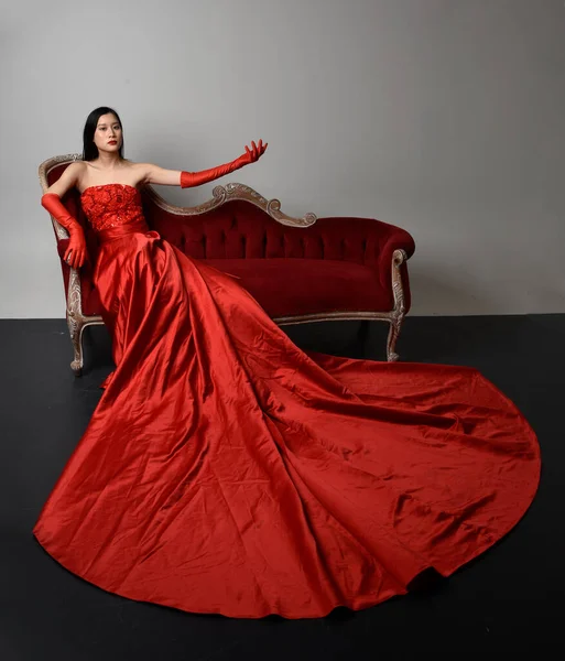 Full Length Portrait Beautiful Young Asian Woman Wearing Red Corset — Stock fotografie