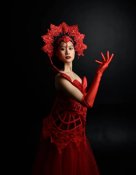 Portrait Beautiful Young Asian Woman Wearing Red Corset Long Opera — Fotografia de Stock