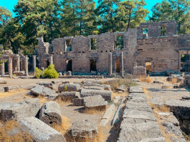 Türkiye 'nin Antalya ilinin Seleucia ilçesinin antik kenti turizm rotası ve kalıntıları.