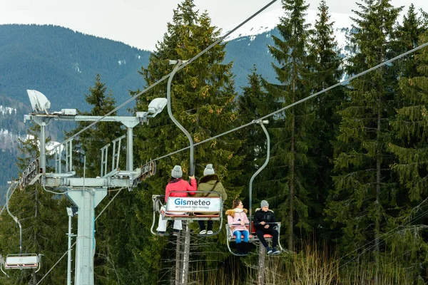 Bukovel Ukraine Februar 2019 Bukovel Skigebiet Lift Und All Die — Stockfoto