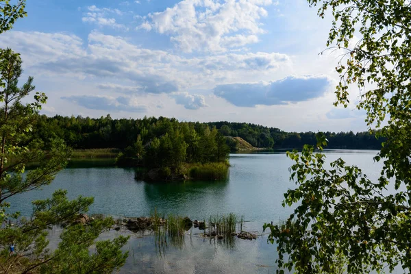 Ουκρανική Λίμνη Βασάλτη Καλοκαίρι Μια Λίμνη Στη Θέση Ενός Quarry — Φωτογραφία Αρχείου