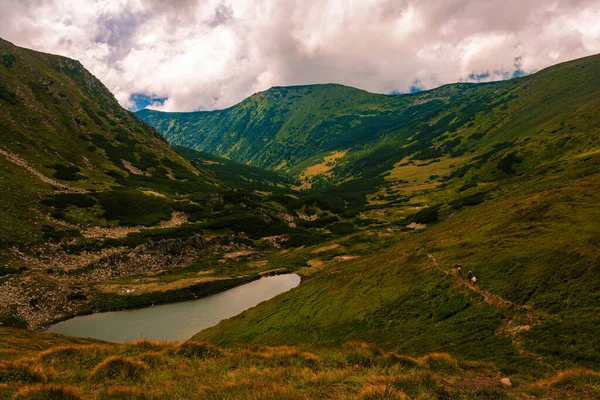 Alpiner See Der Karpaten Brebeneskul Der Höchste See Der Ukraine — Stockfoto