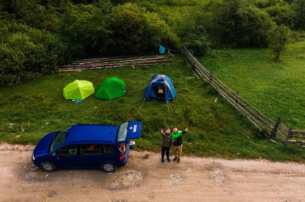 Karpaten Ukraine August 2020 Der Campingplatz Liegt Neben Dem Auto — Stockfoto