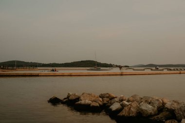 Güzel gün batımı ve deniz