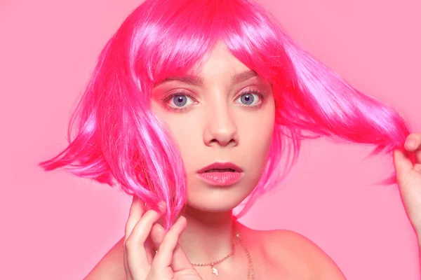 Girl Pink Wig Pink Background Happy Grimaces Smiles Bright Photo — Stock Photo, Image