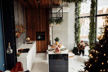 Odada Noel süsü var. 