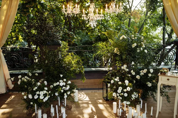 Ambiente Casamento Com Flores Velas — Fotografia de Stock