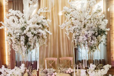 Restoranda düğün için masa hazır, kapat.