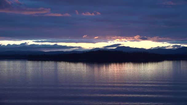 Alaska. Die Schönheit der nördlichen Natur. Kreuzfahrt nach Alaska. — Stockvideo