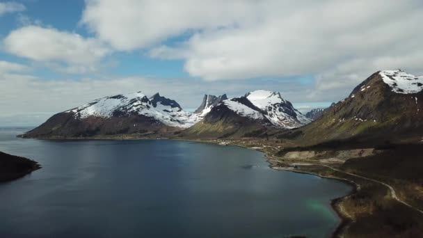挪威。挪威美丽的大自然。北部独特的自然景观. — 图库视频影像
