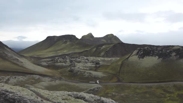 IJsland. Het unieke landschap van de noordelijke natuur. — Stockvideo