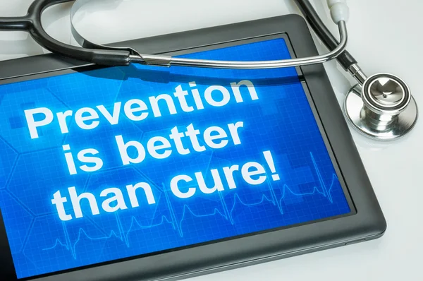 Tablet με το κείμενο της πρόληψης είναι καλύτερη από τη θεραπεία — Φωτογραφία Αρχείου