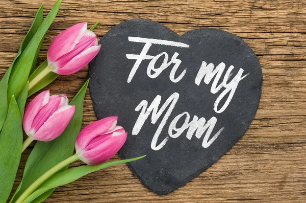 For my Mom written on a heart-shaped sign — Stock Photo, Image