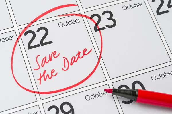 Salve a data escrita em um calendário - 22 de outubro — Fotografia de Stock