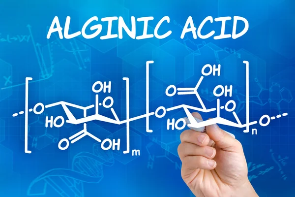 Main avec dessin au stylo la formule chimique de l'acide alginique — Photo