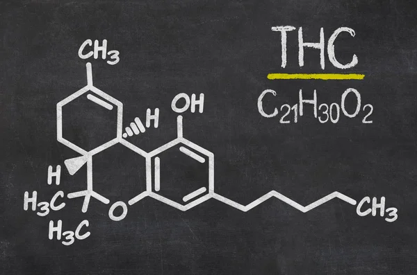 Tafel mit der chemischen Formel von thc — Stockfoto