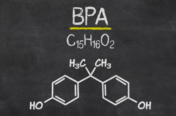 Quadro negro com a fórmula química do BPA — Fotografia de Stock