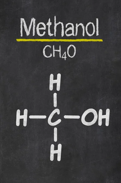 Tableau noir avec la formule chimique du méthanol — Photo