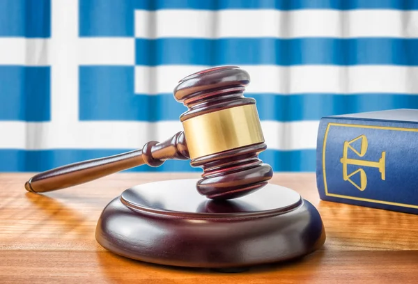 A gavel and a law book - Greece — Stock Photo, Image