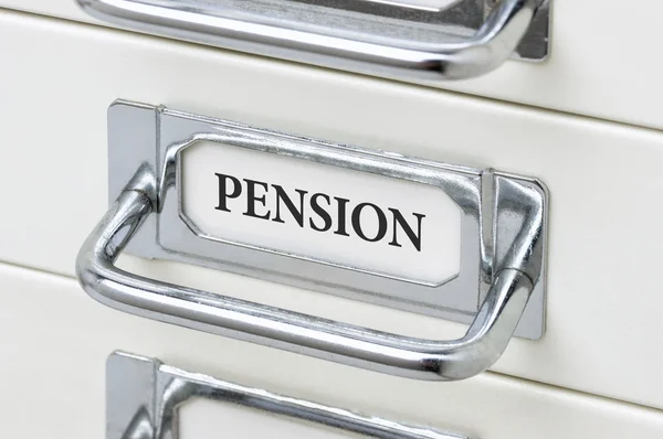 Un cassetto armadio con l'etichetta Pension — Foto Stock