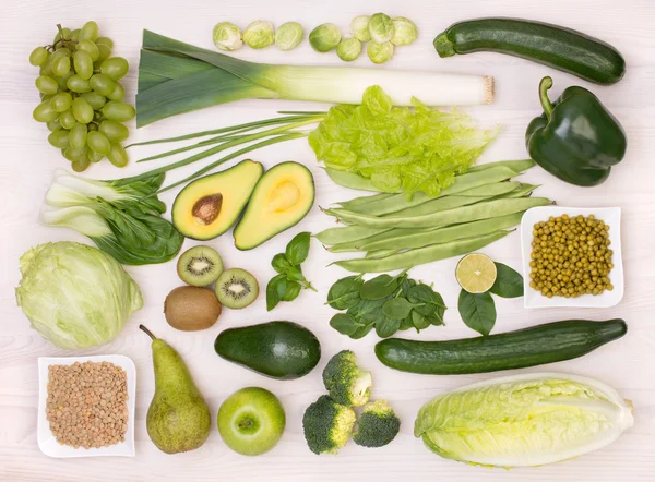 Green fruit and vegetables — Stock Photo, Image