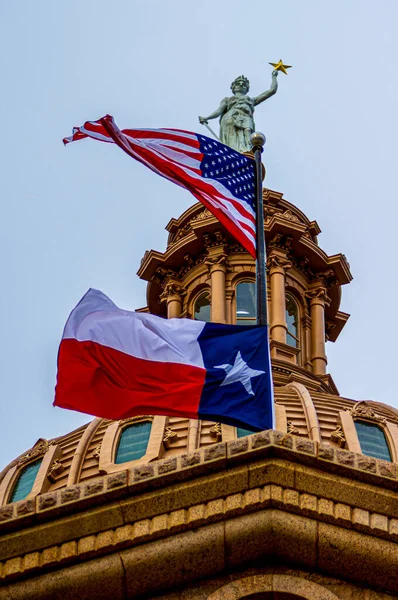 American Texas State Flag Flying Front Dome State House Capital — Stock Photo, Image