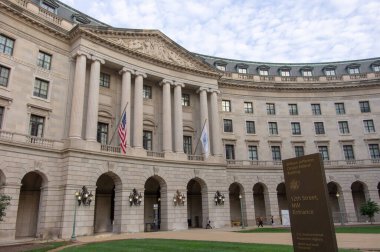 Washington DC - 16 Ağustos 2018; ABD Çevre Koruma Ajansı Başkan Clinton ofis şantiyesine giriş