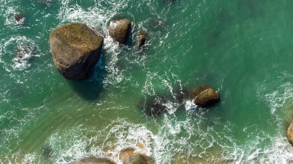 Aerial View Soft Splash Waves Hitting Rocks Brazilian Beach Sand — Stock Photo, Image